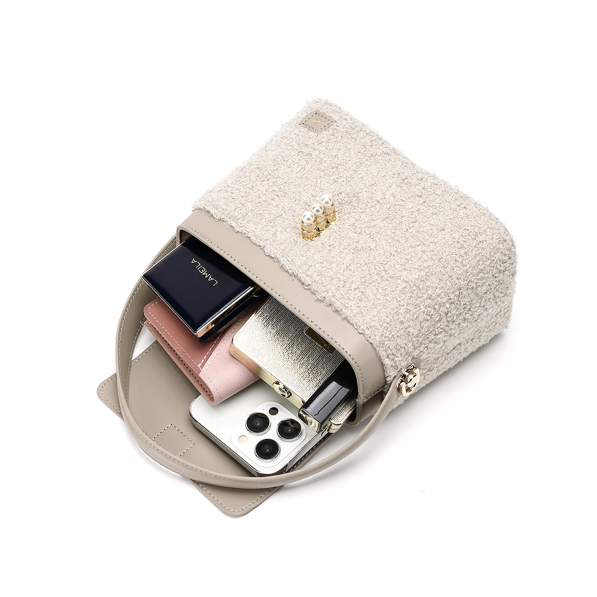 Denour Sherpa Pearl Bucket Bag