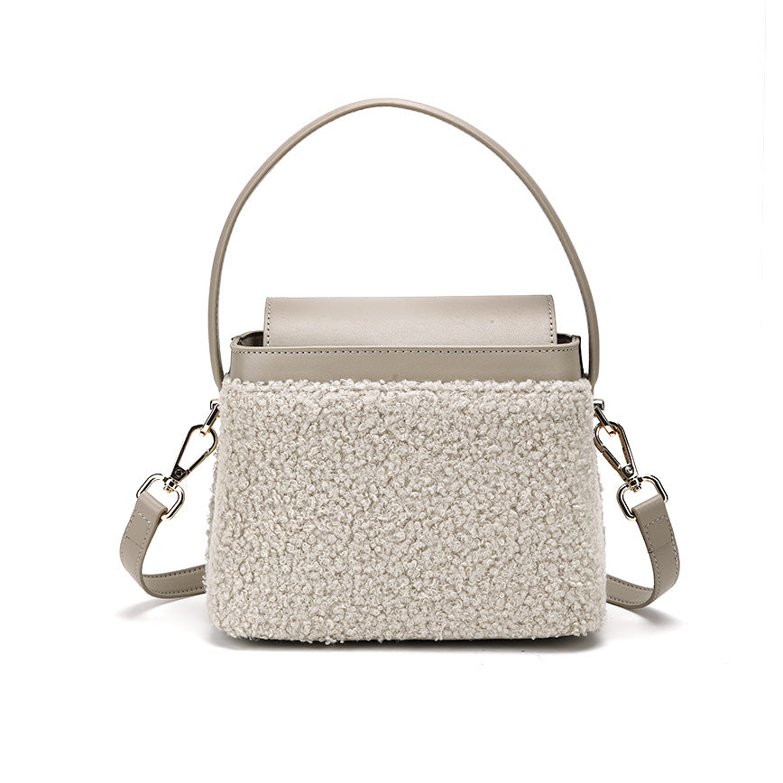 Denour Sherpa Pearl Bucket Bag